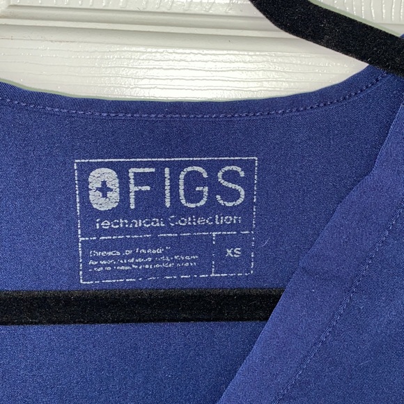 FIGS - Picture 10 of 10